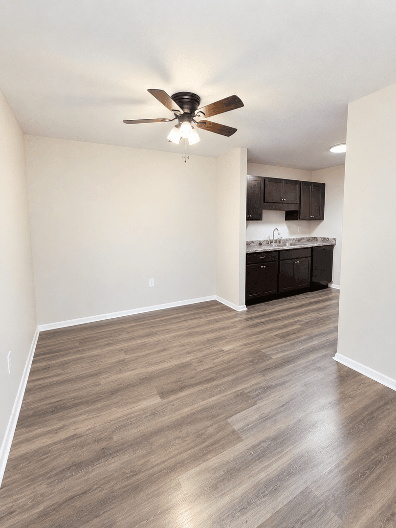 Ridge View Apartments 3 of 10
