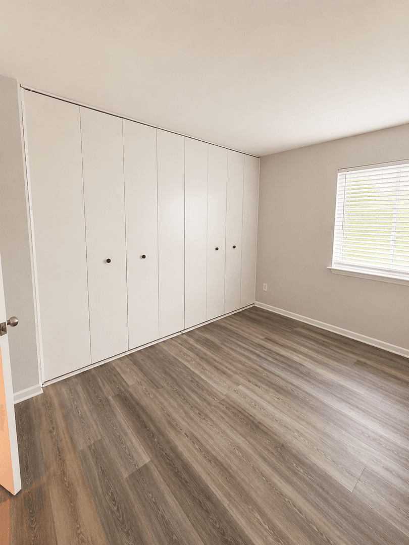 Ridge View Apartments 4 of 10
