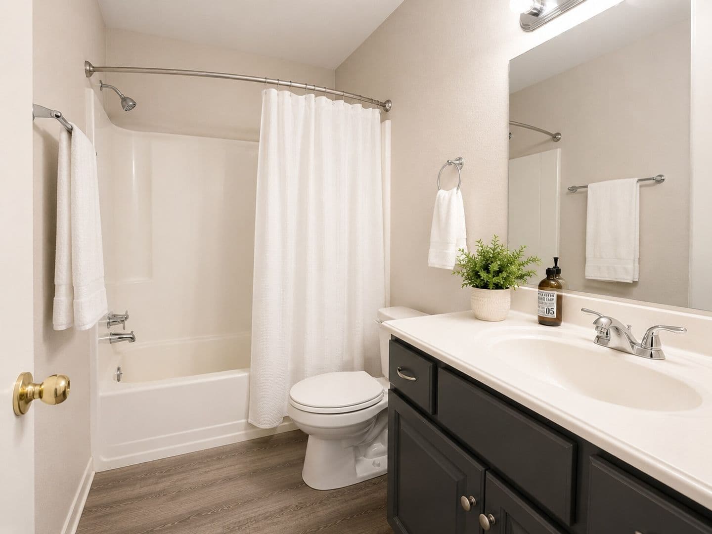 Ridge View Apartments 9 of 11