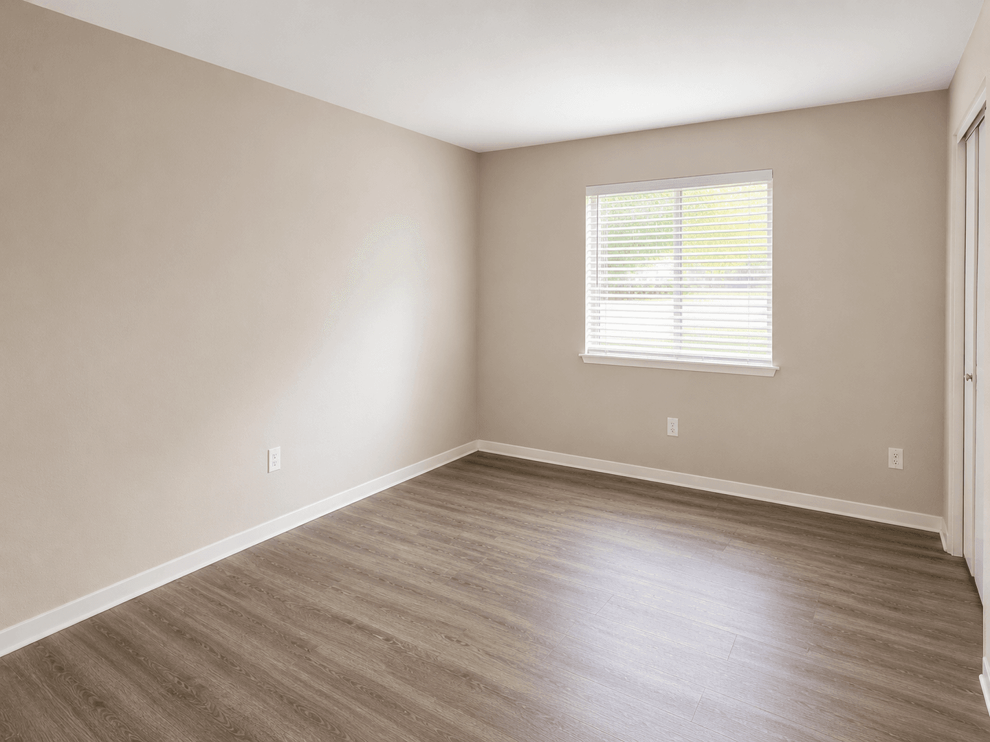 Ridge View Apartments 6 of 11