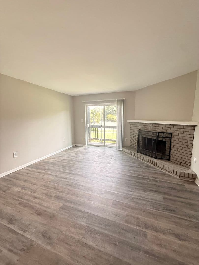 Ridge View Apartments 2 of 10
