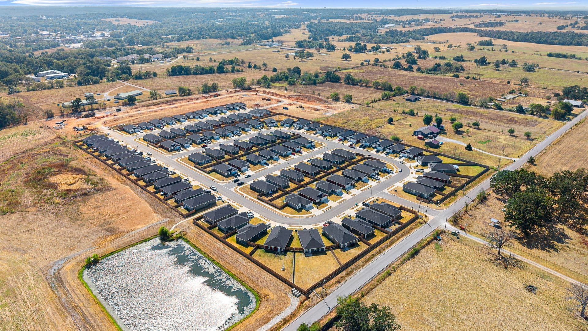 Columbia Crossing - 301 Golden Field Rd 28 of 28