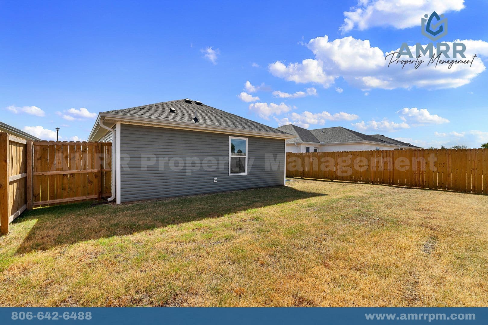 Columbia Crossing - 301 Golden Field Rd 17 of 28
