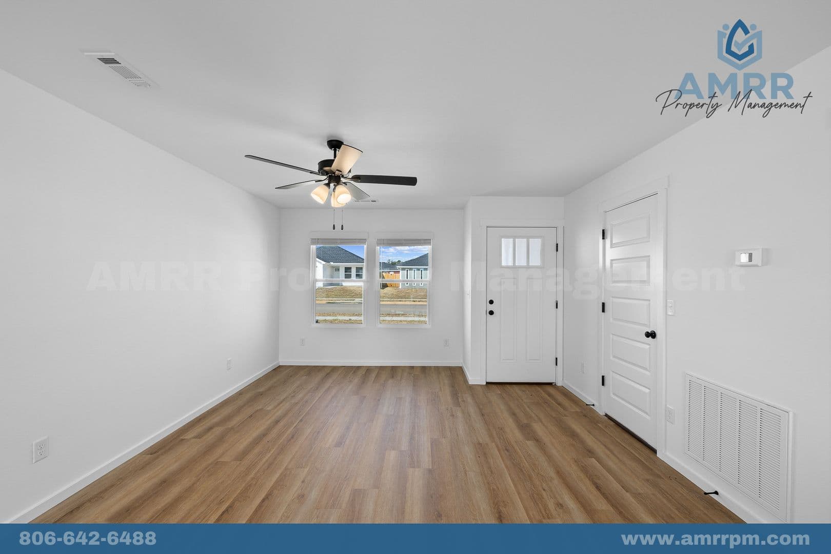 Columbia Crossing - 221 Golden Field Rd 8 of 19