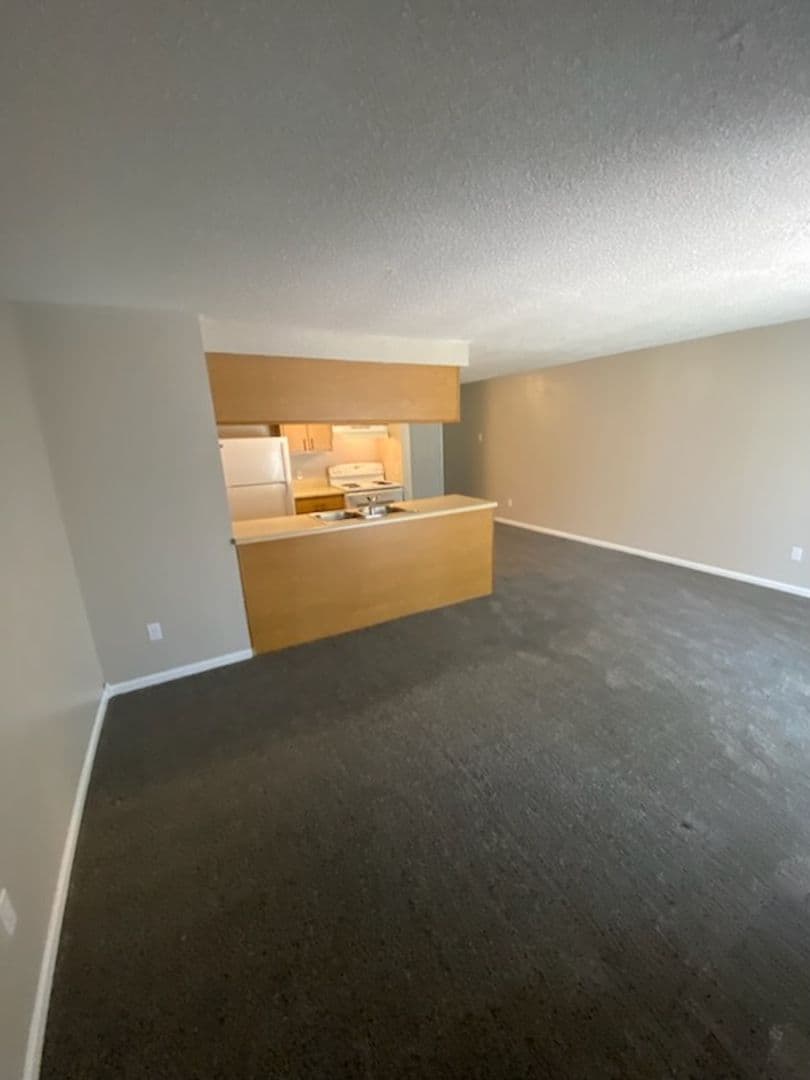 River Walk Apartments 9 of 25