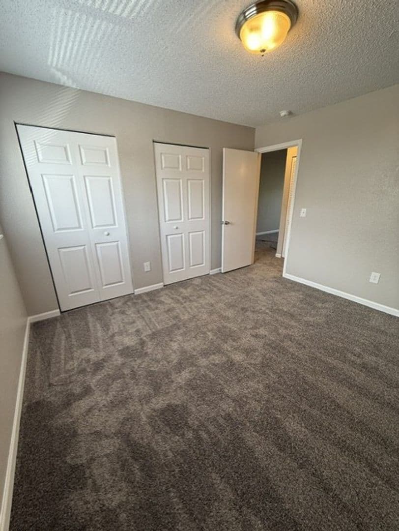 River Walk Apartments 4 of 7