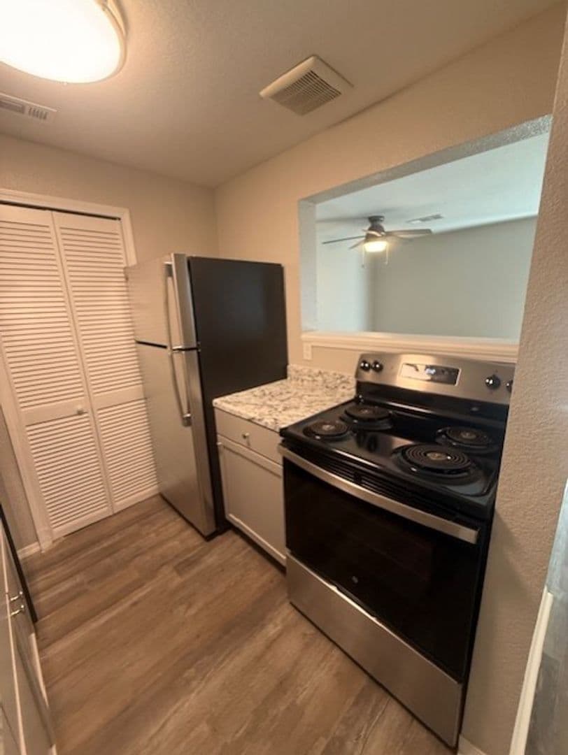 River Walk Apartments 2 of 10