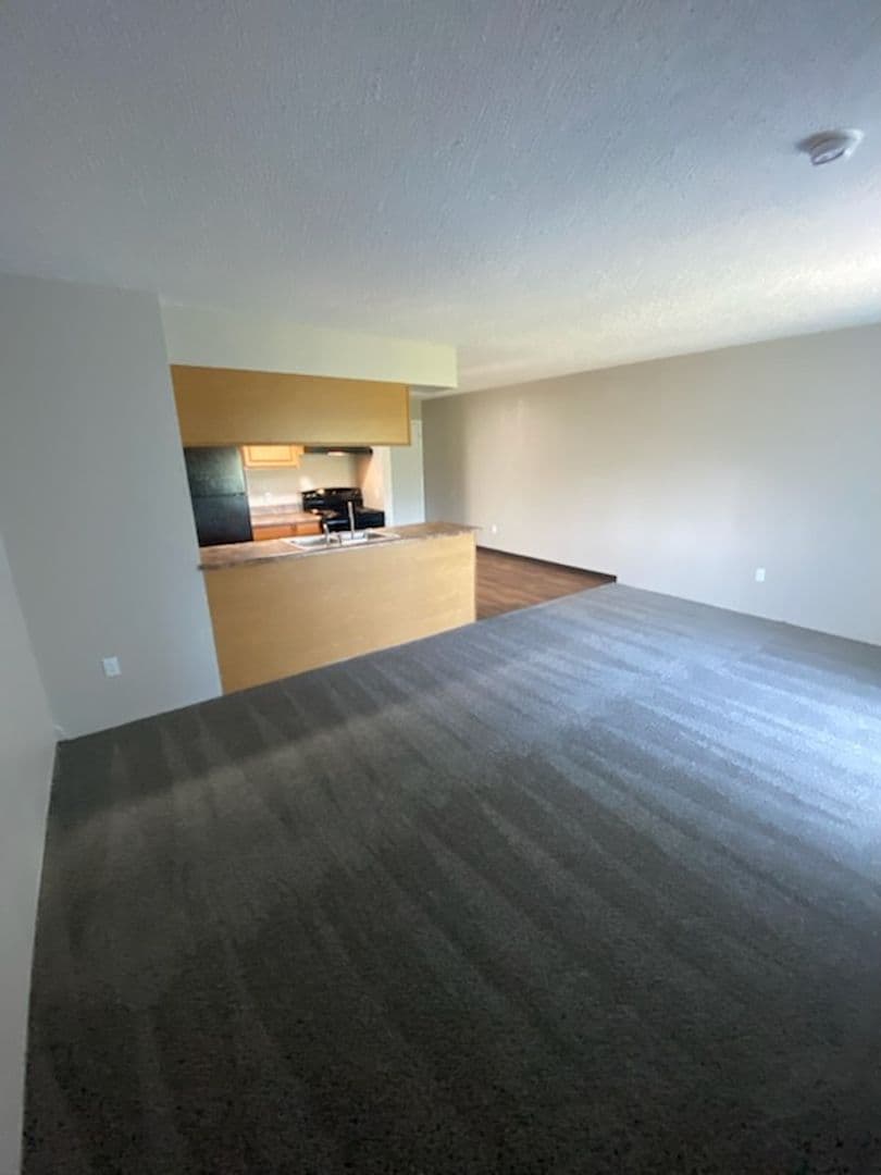 River Walk Apartments 9 of 25