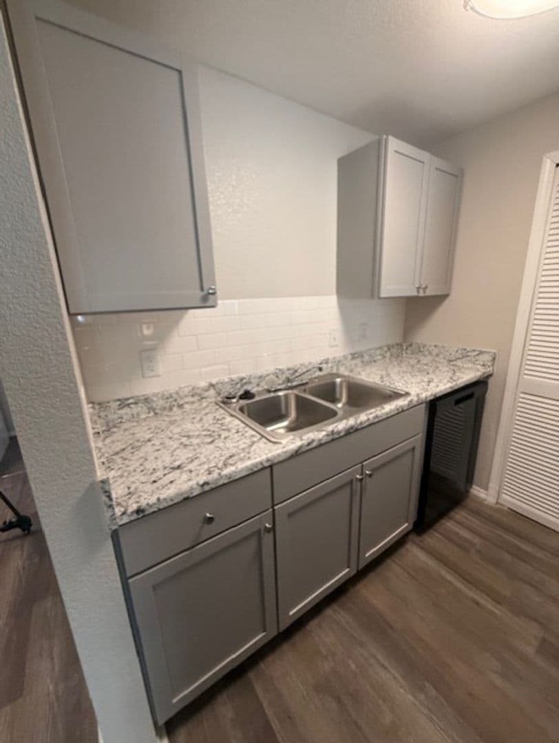 River Walk Apartments 1 of 10
