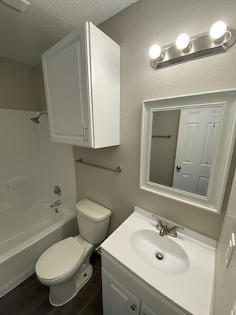 River Walk Apartments 17 of 26