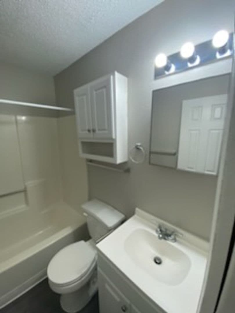 River Walk Apartments 26 of 35