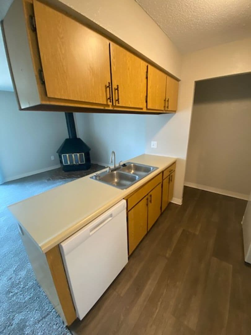 River Walk Apartments 12 of 26