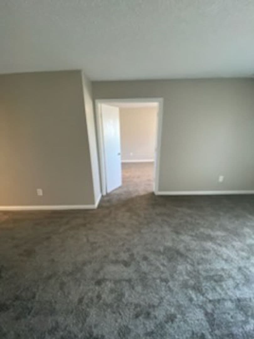 River Walk Apartments 4 of 37