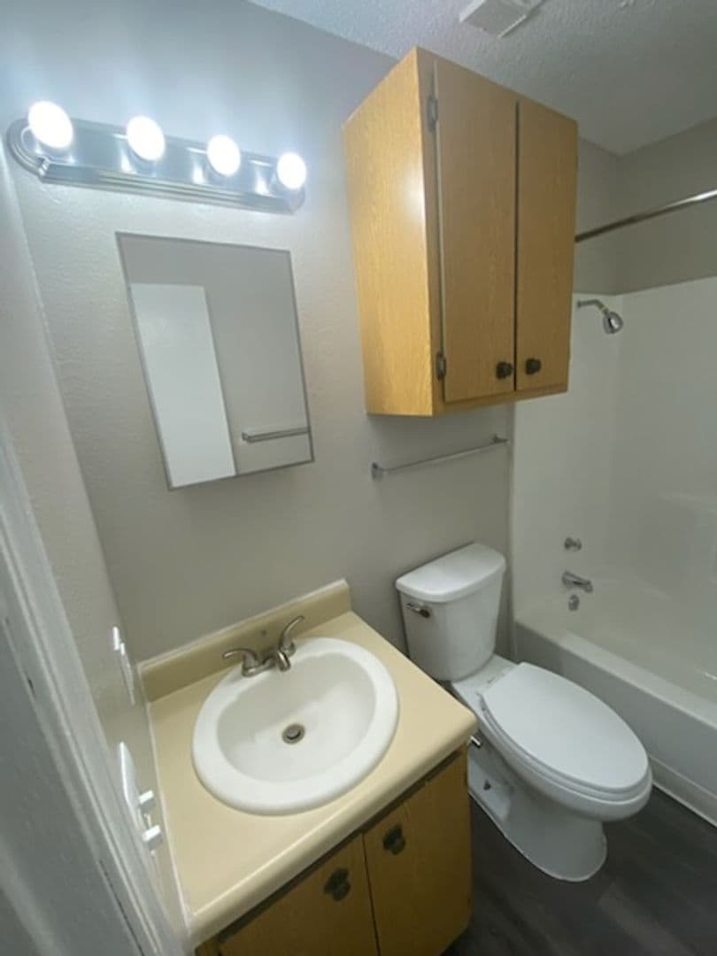 River Walk Apartments 24 of 25