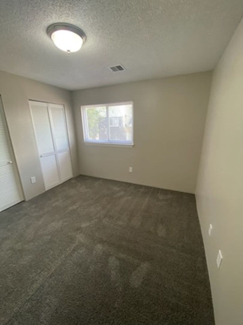 River Walk Apartments 23 of 25
