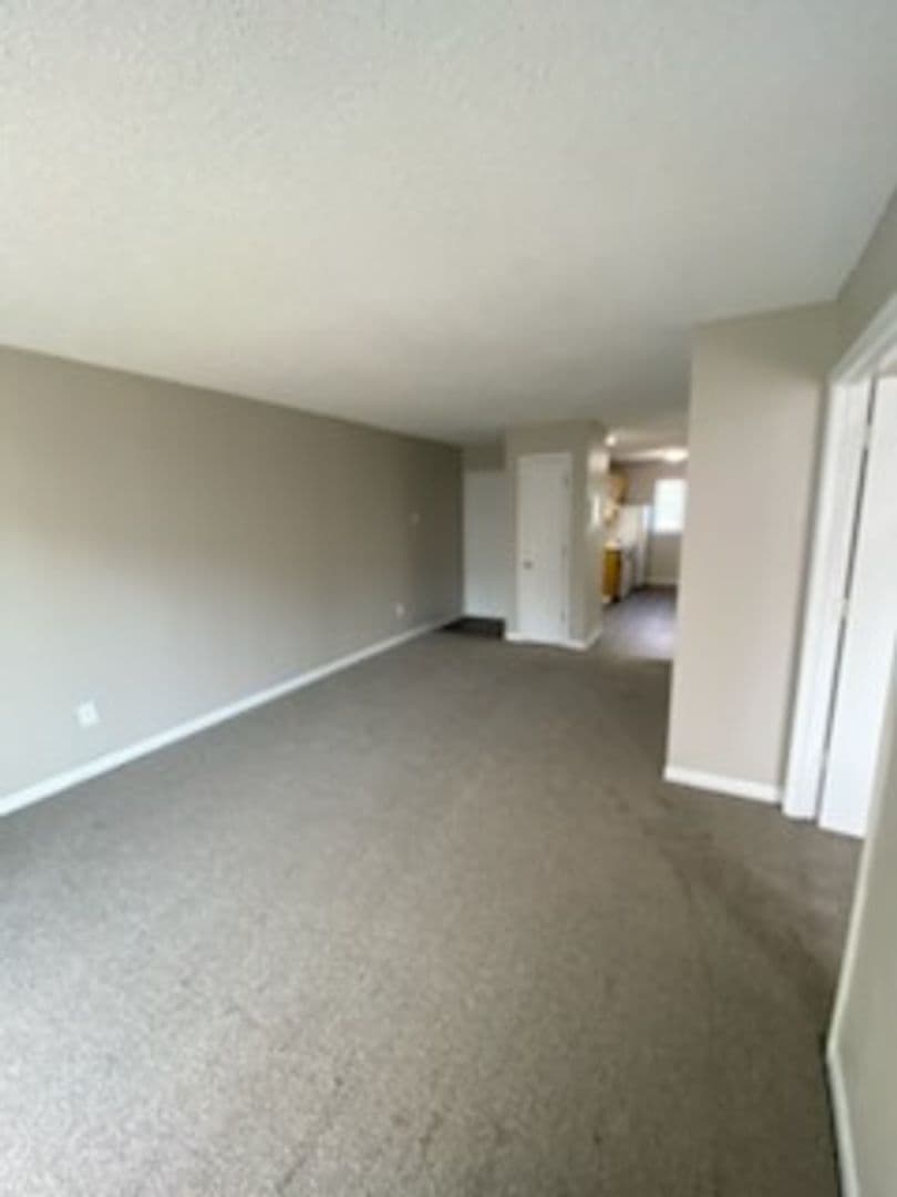 River Walk Apartments 9 of 38