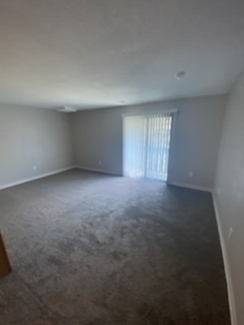 River Walk Apartments 5 of 25