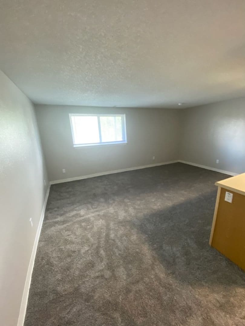 River Walk Apartments 4 of 25