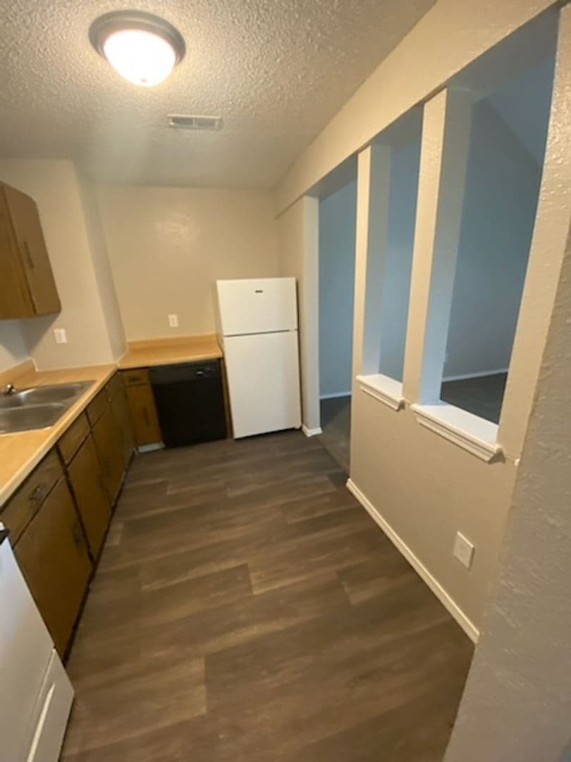 River Walk Apartments 29 of 29