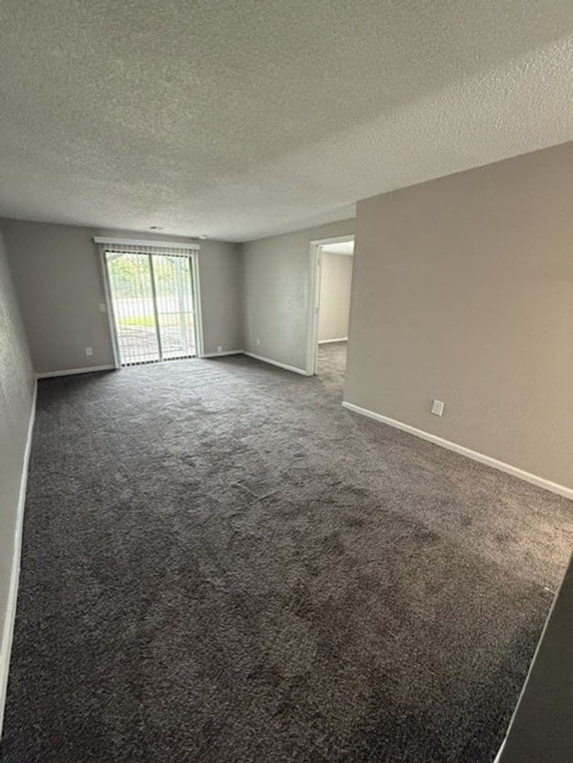River Walk Apartments 10 of 14