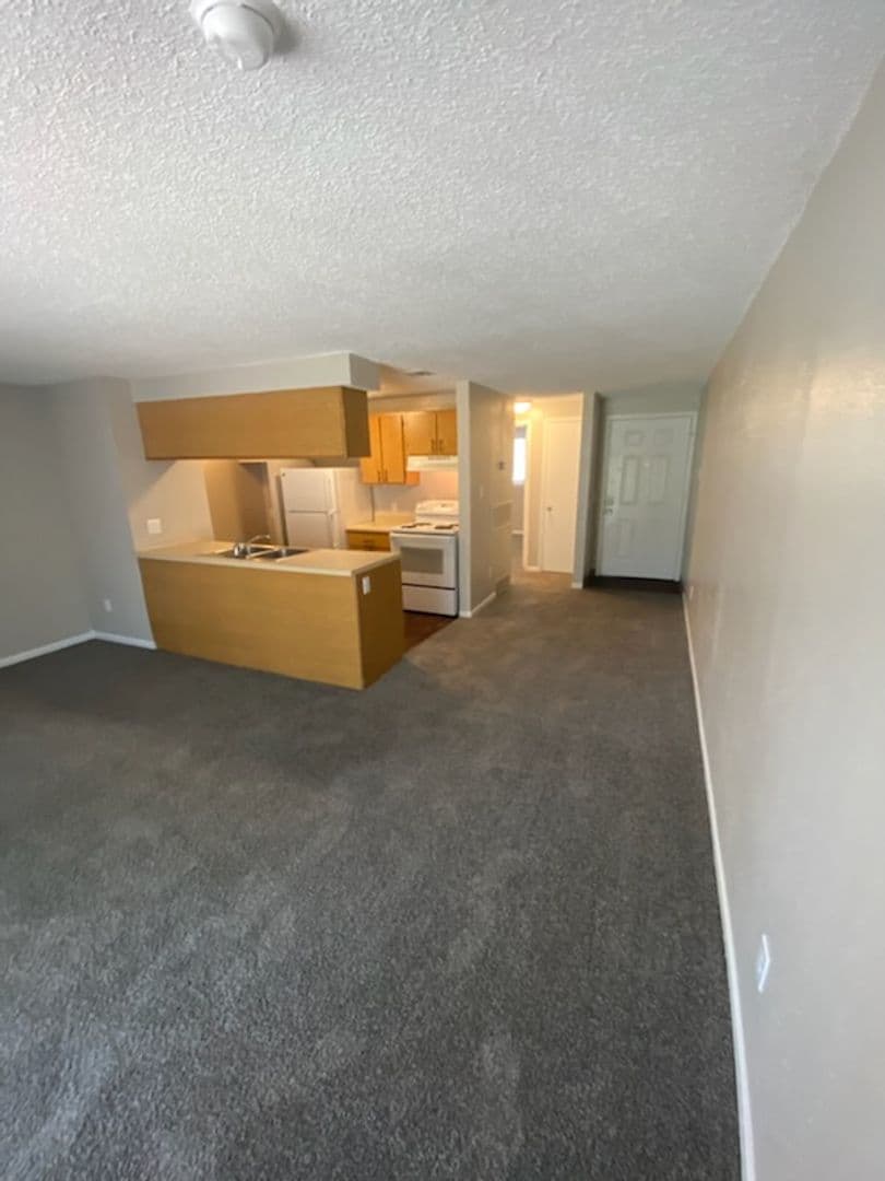 River Walk Apartments 6 of 25