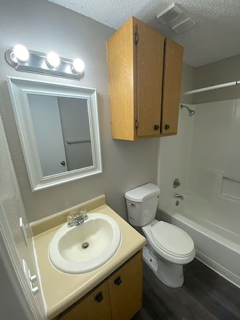 River Walk Apartments 24 of 25