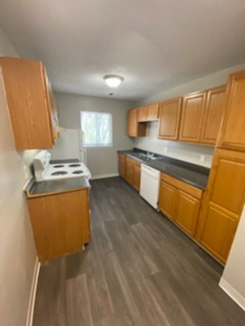 River Walk Apartments 22 of 35