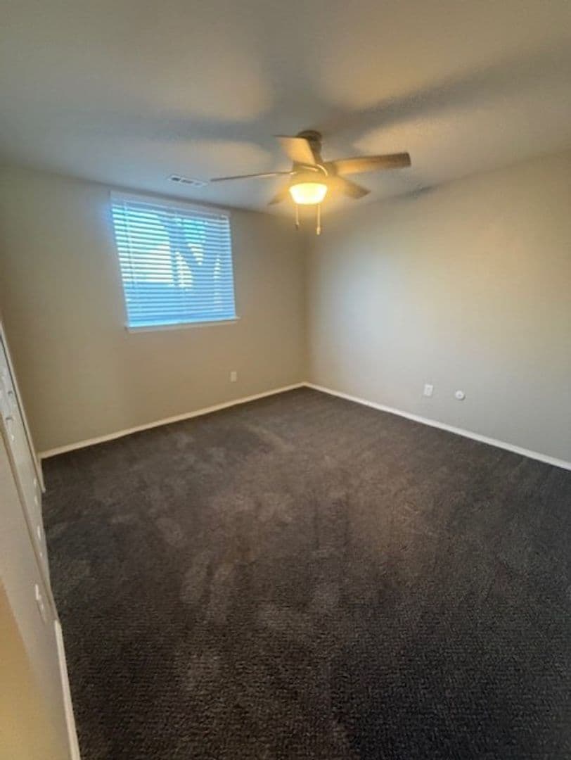 River Walk Apartments 9 of 10