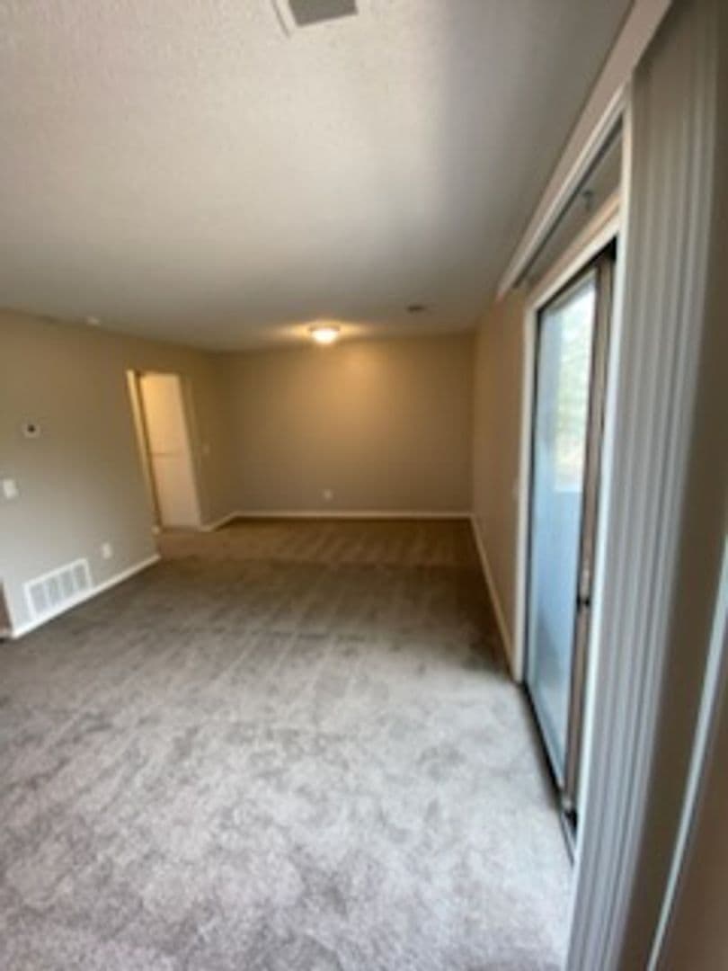 River Walk Apartments 11 of 18