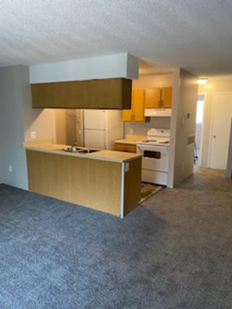 River Walk Apartments 2 of 25