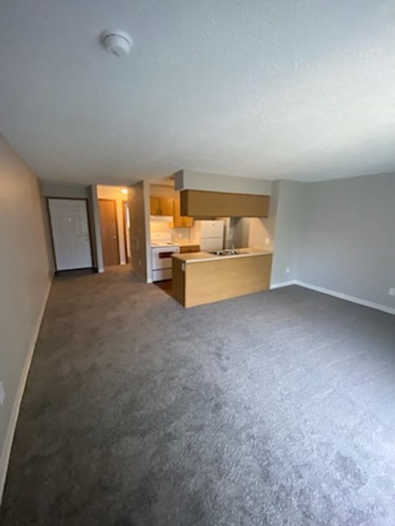 River Walk Apartments 7 of 25