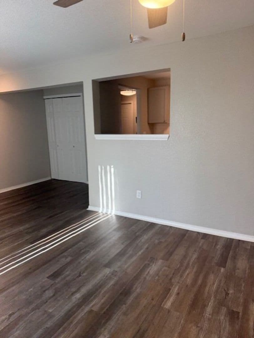 River Walk Apartments 7 of 10