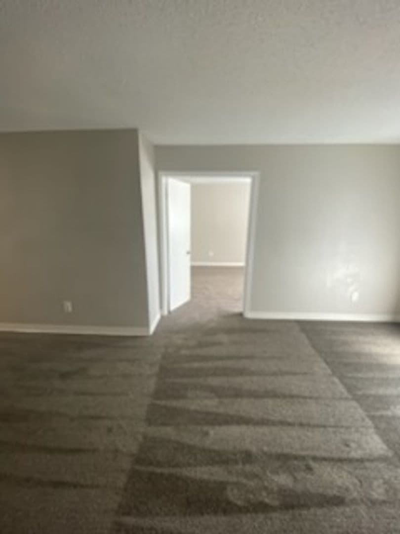 River Walk Apartments 4 of 37