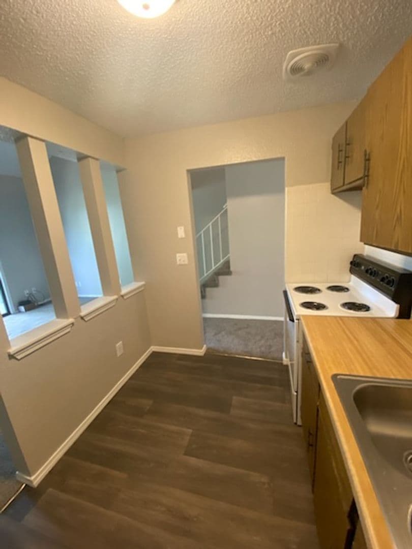 River Walk Apartments 2 of 29