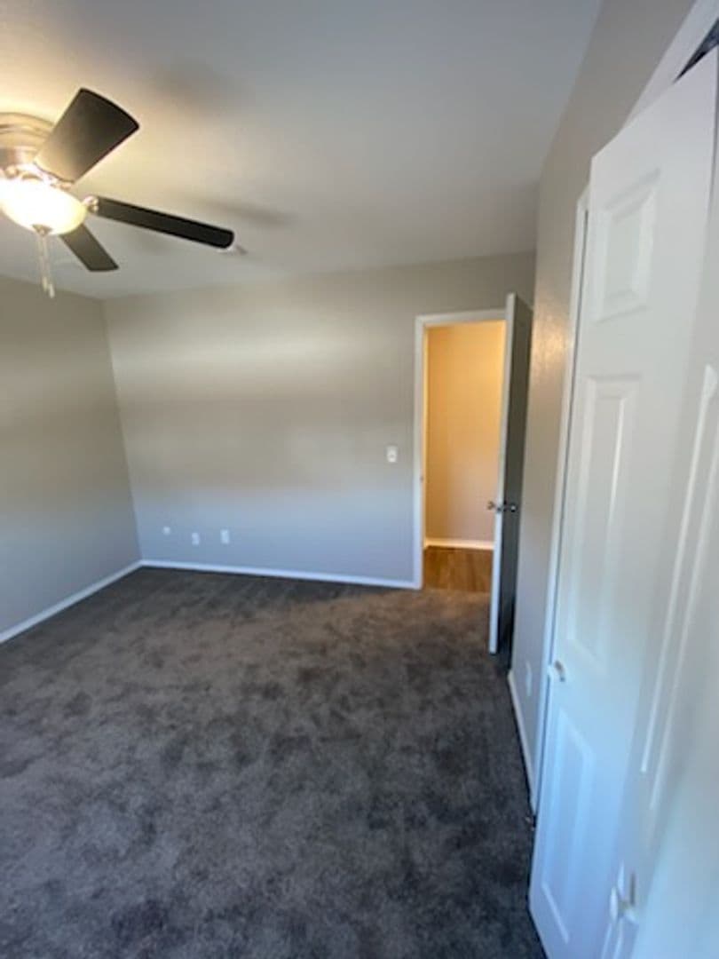 River Walk Apartments 9 of 28