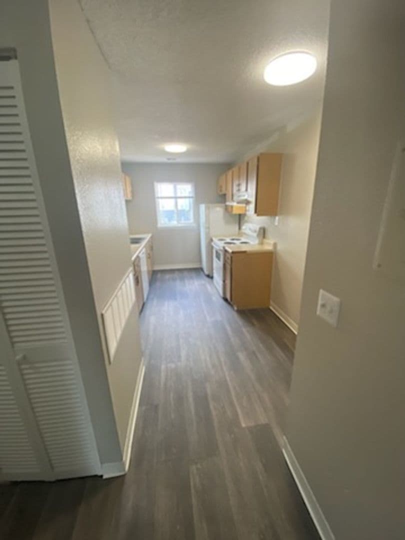 River Walk Apartments 5 of 35