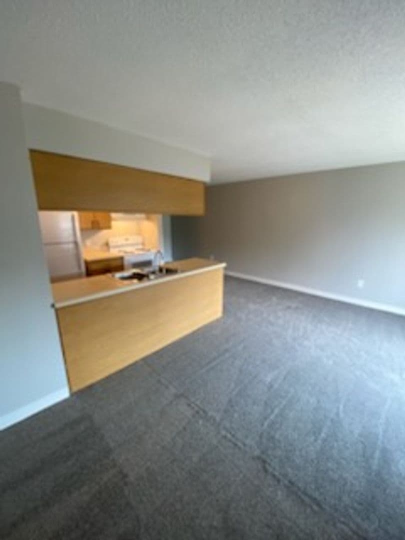 River Walk Apartments 9 of 26