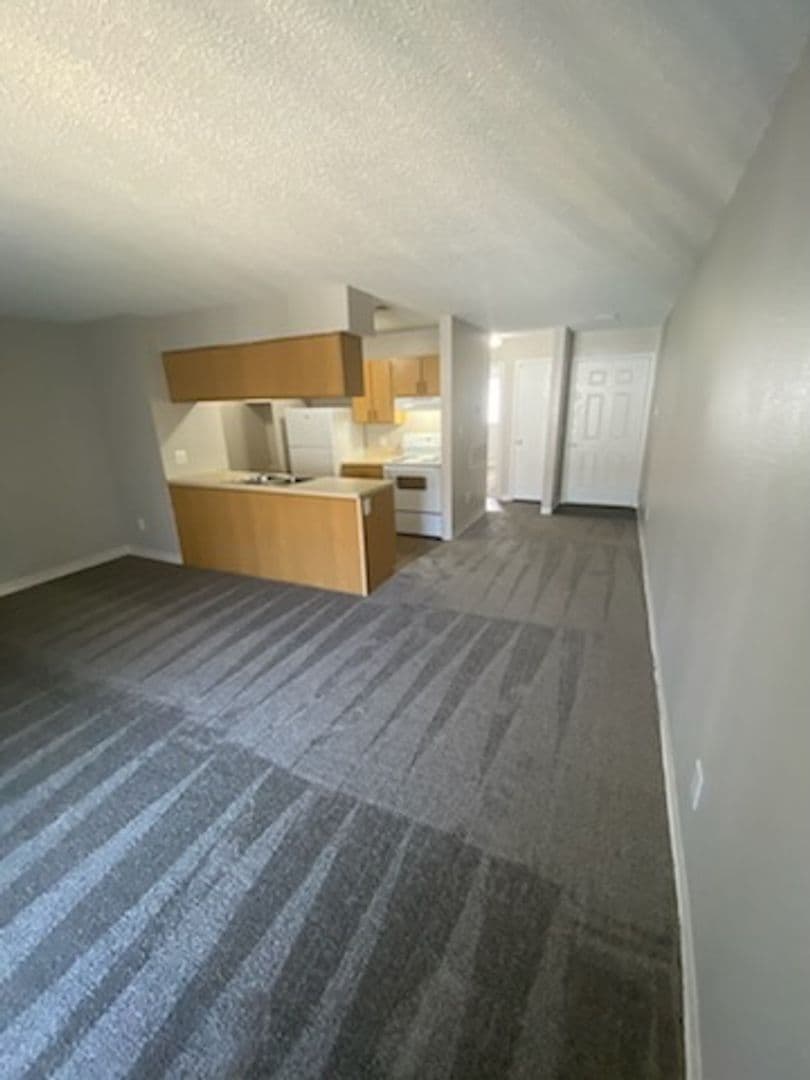 River Walk Apartments 5 of 25