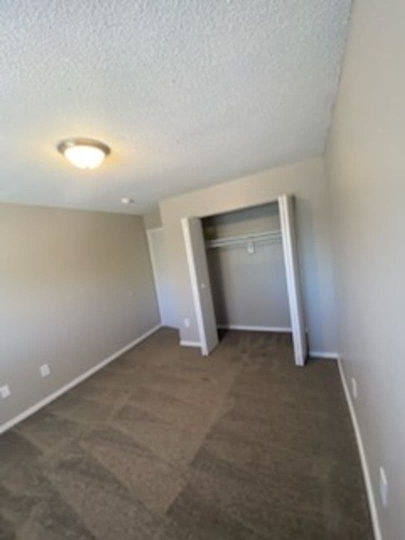 River Walk Apartments 33 of 35