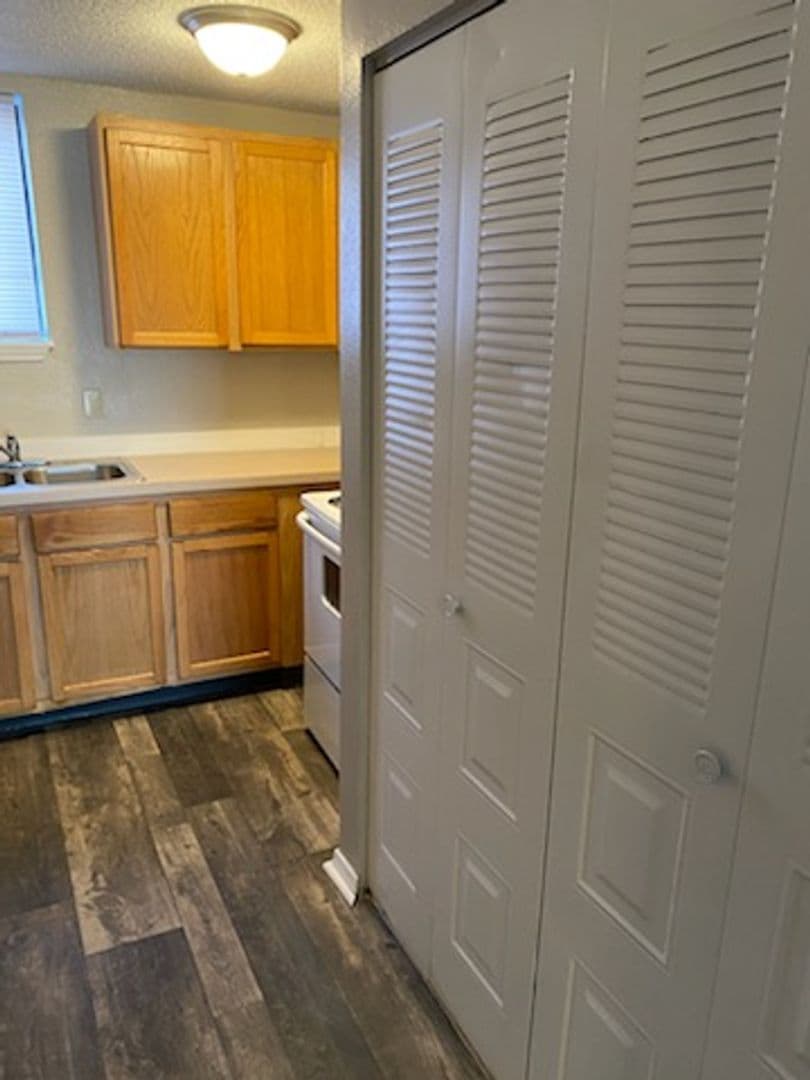 River Walk Apartments 20 of 27