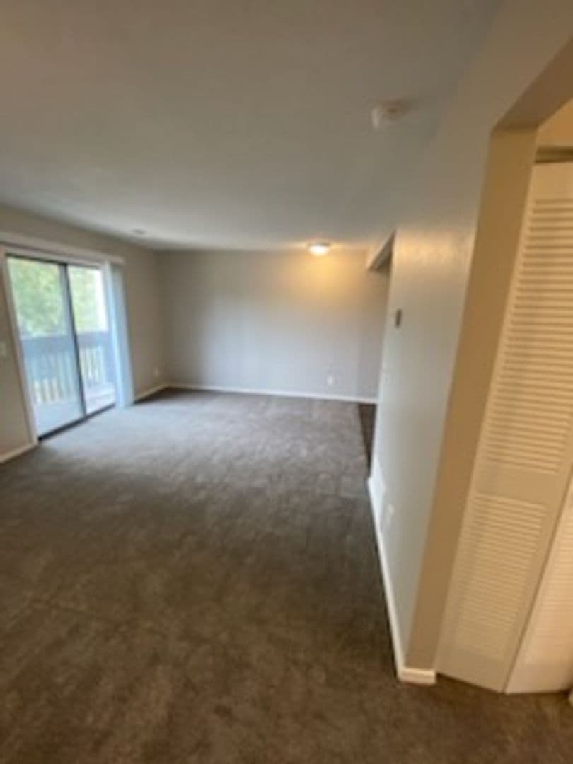 River Walk Apartments 15 of 18