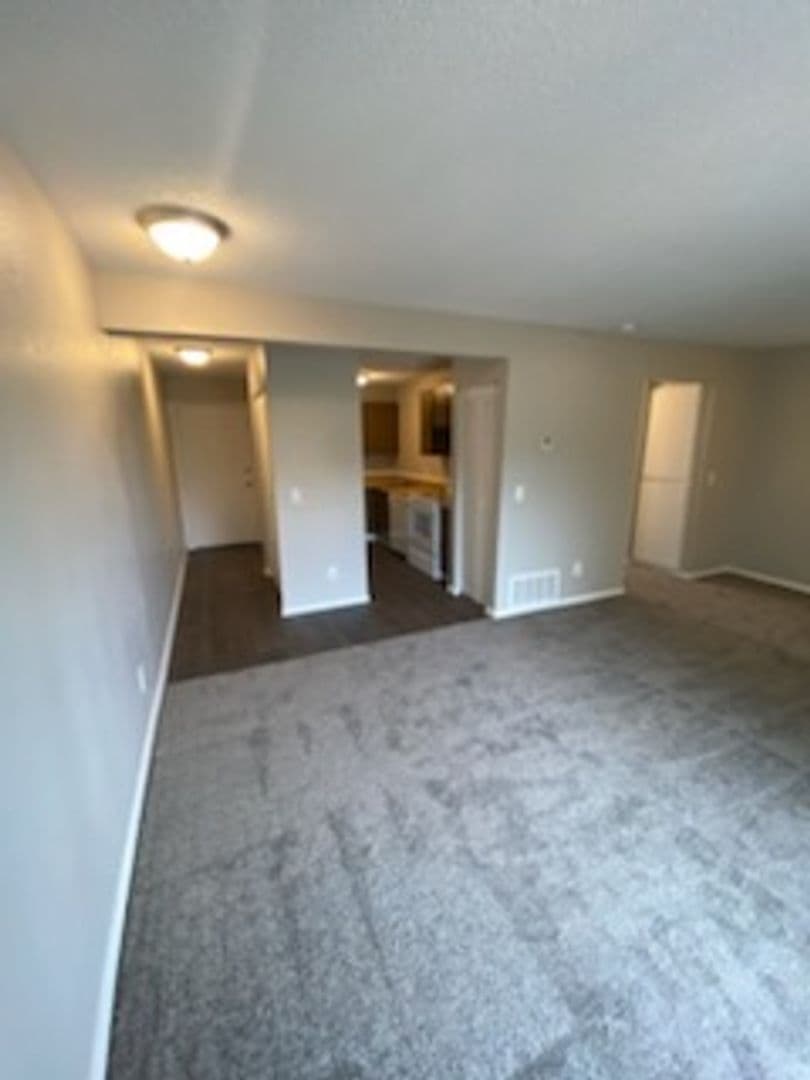 River Walk Apartments 10 of 18