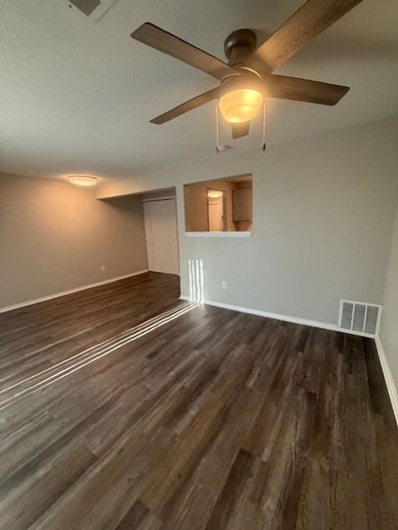 River Walk Apartments 6 of 10