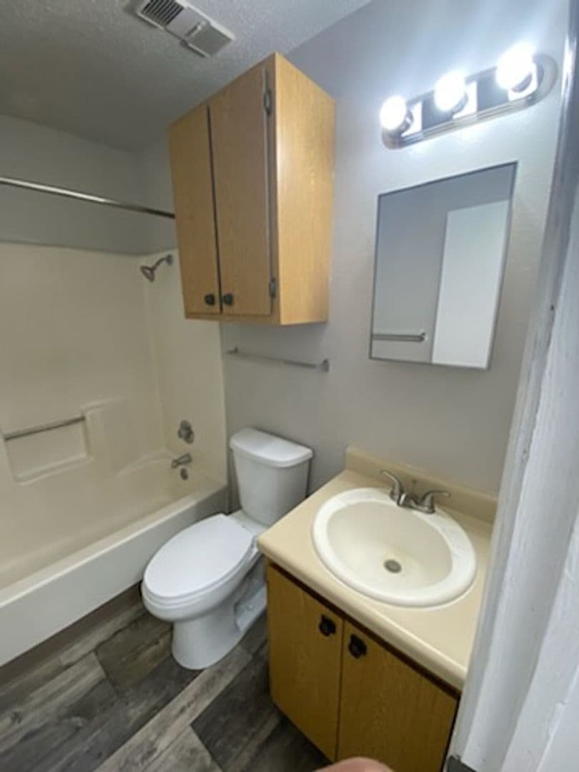 River Walk Apartments 25 of 26