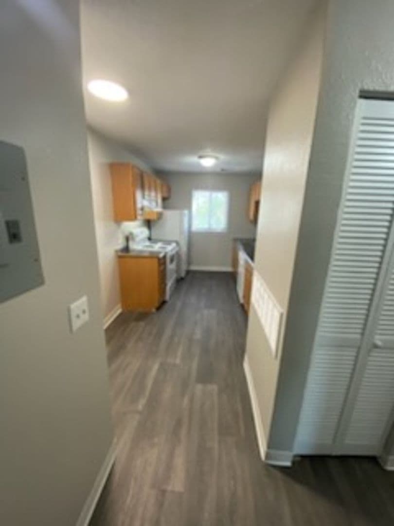 River Walk Apartments 21 of 35