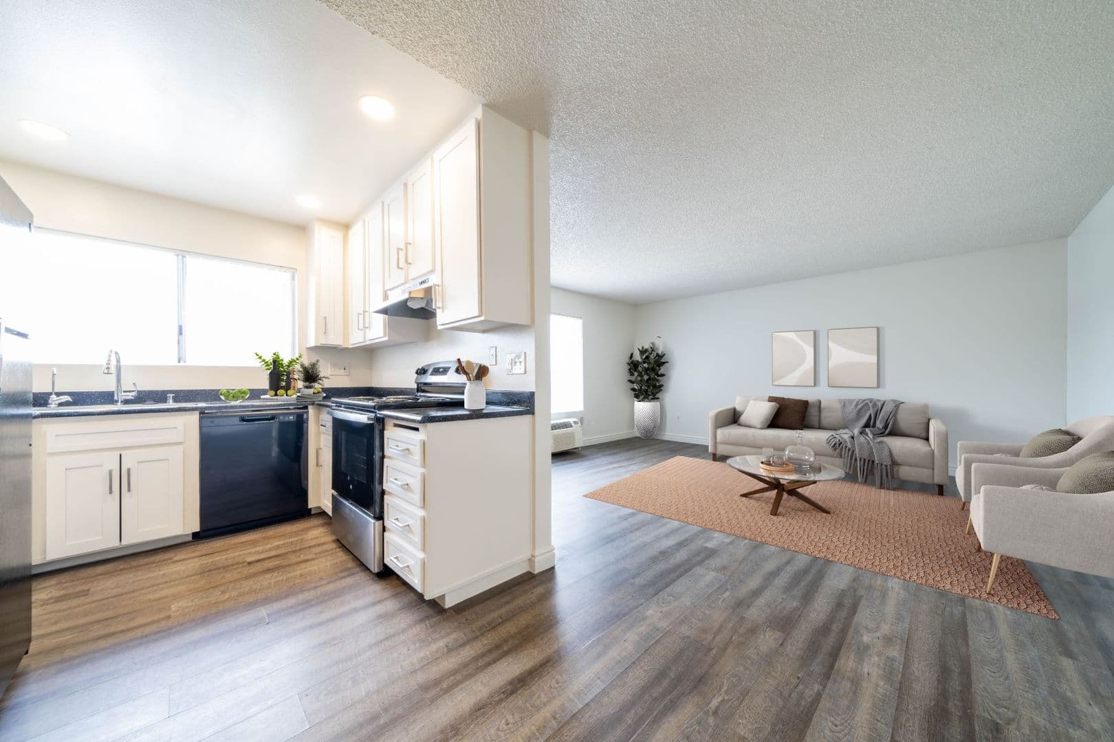 Sundance Apartments 2 of 10