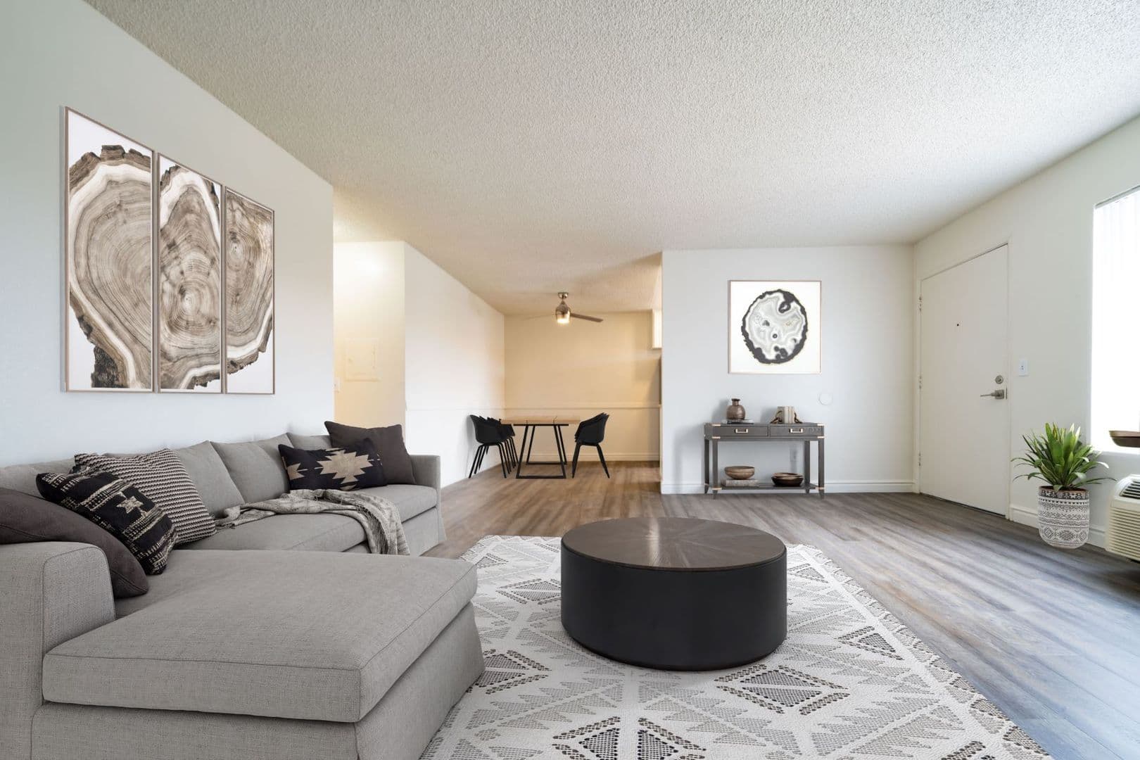 Sundance Apartments 2 of 9