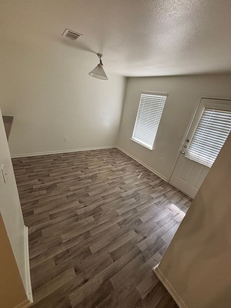 Riverwalk Townhomes 4 of 5