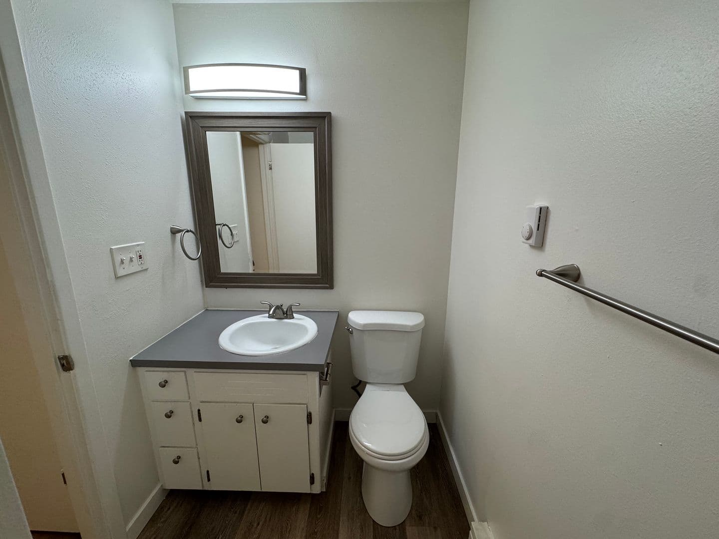 Pine Villa Apartments 7 of 18