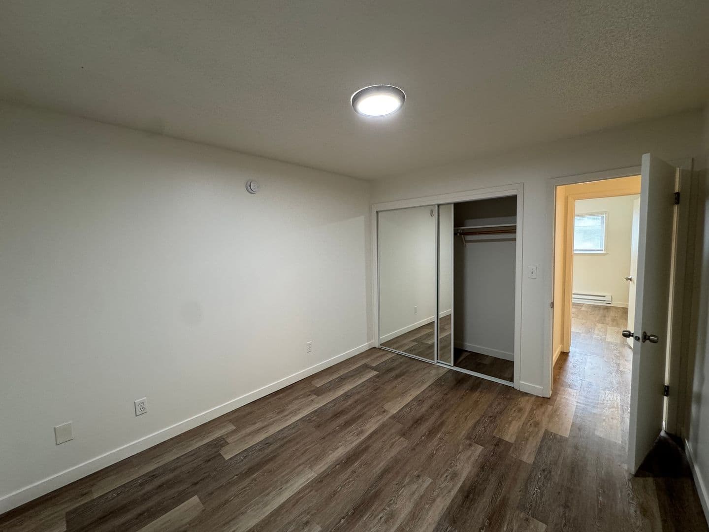 Pine Villa Apartments 12 of 18